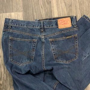 Men’s Stetson jeans 34x36 like new!